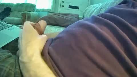 Snapshot of bcema2 chatting on 01-17-26, 08:23 bcema2 online show from 01-17-26, 08:23