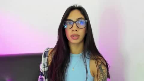 daniela villamizar online show from 12-14-24, 08:18