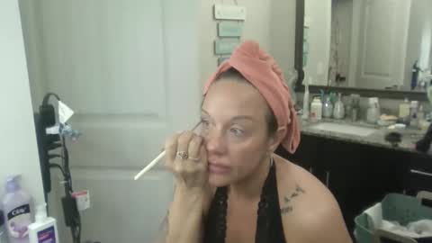 bdon1977 online show from 04-06-26, 10:49