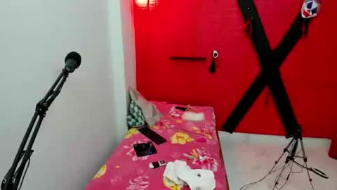 rever online show from 02-03-26, 06:22