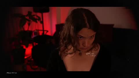 Snapshot of be_lov chatting on 09-11-25, 09:59 Call me Bells Next Stream on Wednesday Feb 26 online show from 09-11-25, 09:59