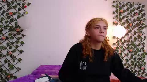 Sara  Juan online show from 07-08-26, 02:38