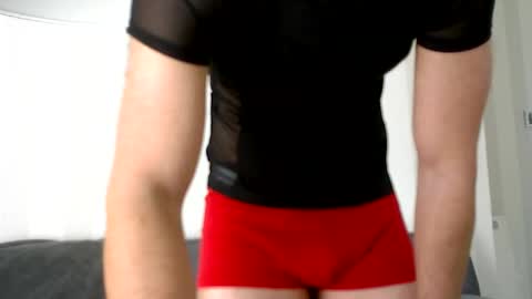 Snapshot of beach4444 chatting on 03-08-26, 12:53 beach4444 online show from 03-08-26, 12:53