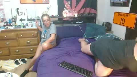 Shower Confessions online show from 08-02-26, 09:52