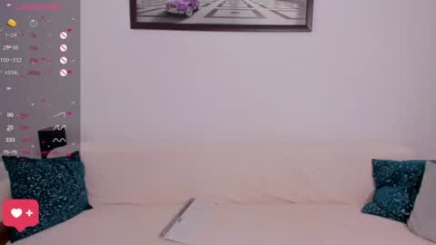 Snapshot of beachcrazy chatting on 07-01-26, 12:07 Lola online show from 07-01-26, 12:07