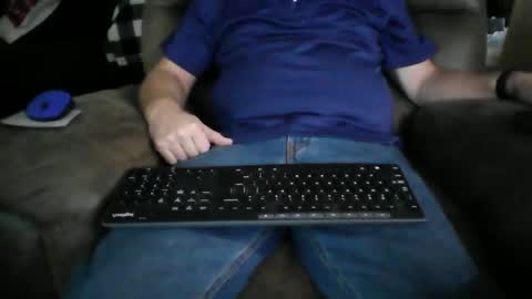 Snapshot of beachguy38 chatting on 12-01-24, 09:48 beachguy38 online show from 12-01-24, 09:48