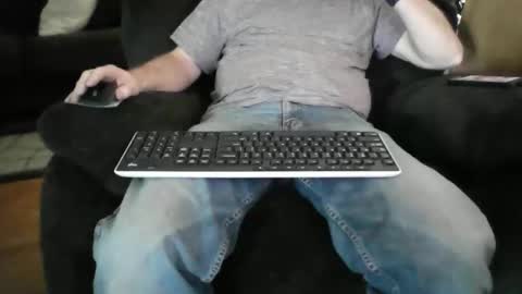 Snapshot of beachguy38 chatting on 01-16-26, 05:50 beachguy38 online show from 01-16-26, 05:50