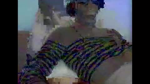 Snapshot of bear14250949 chatting on 10-07-25, 09:28 bear14250949 online show from 10-07-25, 09:28