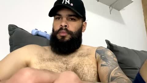 Min online show from 10-19-25, 07:09