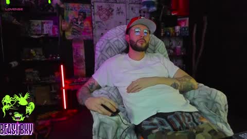 Snapshot of beastbxy chatting on 03-03-25, 07:21 beast bxy online show from 03-03-25, 07:21