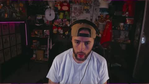 Snapshot of beastbxy chatting on 09-19-25, 09:26 beast bxy online show from 09-19-25, 09:26