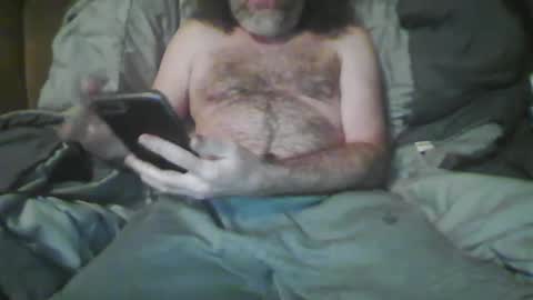 Snapshot of beastiejam2000 chatting on 12-25-24, 08:18 beastiejam2000 online show from 12-25-24, 08:18