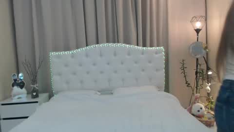 beataangel online show from 04-01-26, 07:53