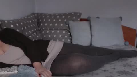 Snapshot of beatrice26 chatting on 12-06-24, 11:11 beatrice26 online show from 12-06-24, 11:11