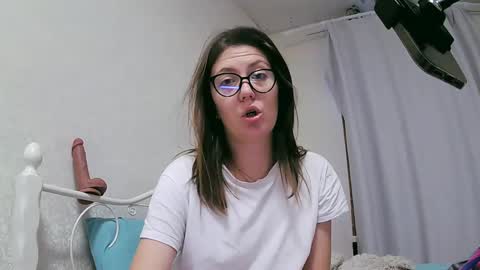 Snapshot of beatricetender chatting on 12-10-24, 05:28 BeatriceTender online show from 12-10-24, 05:28