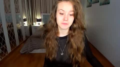 BeatriceWild online show from 04-10-26, 11:04