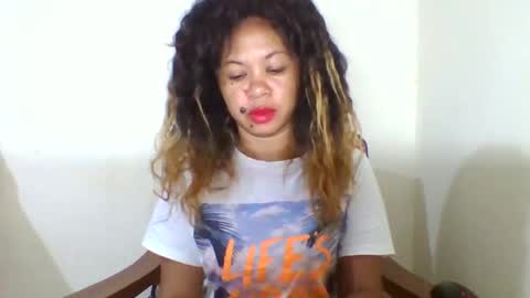 Eva online show from 10-26-25, 06:03