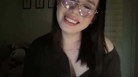 Snapshot of beautiful_lust69 chatting on 12-18-24, 02:17 Sweet Aya online show from 12-18-24, 02:17