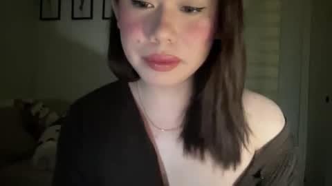Snapshot of beautiful_lust69 chatting on 01-04-25, 01:21 Sweet Aya online show from 01-04-25, 01:21