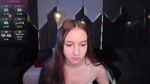 Blossom online show from 11-23-25, 01:55