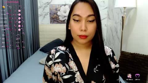 Snapshot of beautiful_woman_in_asia chatting on 03-15-26, 06:19 Im Kim and Im Single in real life online show from 03-15-26, 06:19