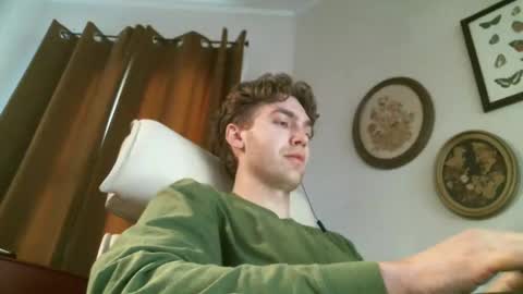 Snapshot of beautifulbeaver chatting on 03-02-25, 09:43 beautifulbeaver online show from 03-02-25, 09:43