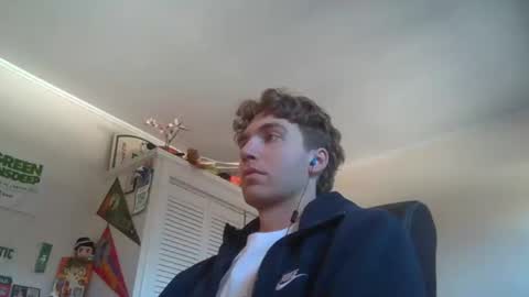 Snapshot of beautifulbeaver chatting on 11-01-25, 05:04 beautifulbeaver online show from 11-01-25, 05:04