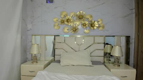   online show from 04-05-26, 10:51