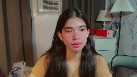 Snapshot of beautifultrixie chatting on 02-18-26, 02:40 TRIXIE online show from 02-18-26, 02:40