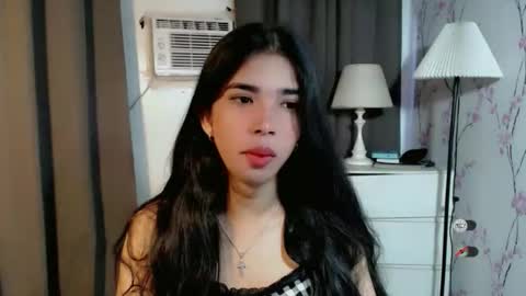 Snapshot of beautifultrixie chatting on 03-03-26, 02:07 TRIXIE online show from 03-03-26, 02:07