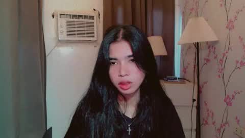 Snapshot of beautifultrixie chatting on 03-11-26, 03:56 TRIXIE online show from 03-11-26, 03:56