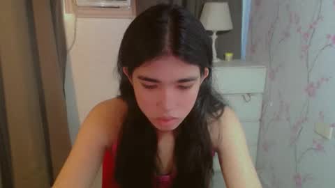 Snapshot of beautifultrixie chatting on 05-10-26, 03:23 TRIXIE online show from 05-10-26, 03:23