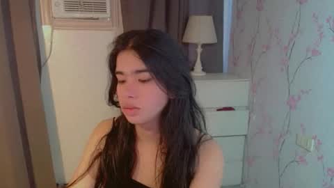 Snapshot of beautifultrixie chatting on 05-14-26, 03:13 TRIXIE online show from 05-14-26, 03:13