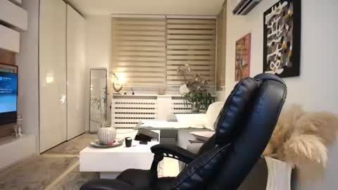 Snapshot of beautifulwomen89 chatting on 06-26-26, 08:13 beautifulwomen89 online show from 06-26-26, 08:13