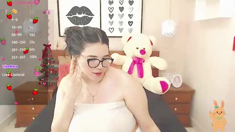 beautty_pink online show from 01-03-25, 07:39