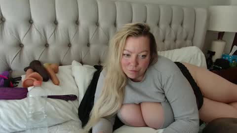 beauty4agent online show from 02-12-25, 03:27