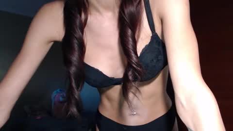 Snapshot of beauty_fruity chatting on 09-27-25, 07:02 Maria online show from 09-27-25, 07:02
