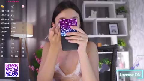 Polly  online show from 06-20-26, 04:37