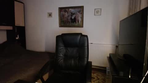 Mia and Jake online show from 01-06-26, 10:23