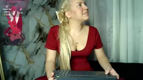 lana online show from 07-29-26, 01:15