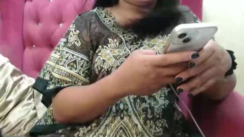 Snapshot of beautybuzz chatting on 03-16-26, 05:28 beautybuzz online show from 03-16-26, 05:28