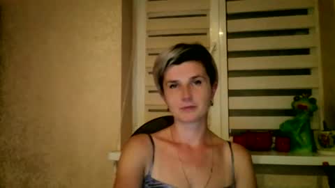 Snapshot of beautyksenia chatting on 09-19-25, 07:03 BeautyKsenia online show from 09-19-25, 07:03