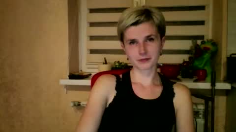 Snapshot of beautyksenia chatting on 03-18-26, 08:34 BeautyKsenia online show from 03-18-26, 08:34
