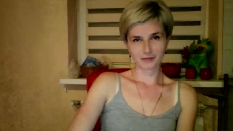 Snapshot of beautyksenia chatting on 04-07-26, 07:03 BeautyKsenia online show from 04-07-26, 07:03