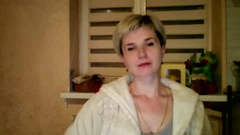 Snapshot of beautyksenia chatting on 04-15-26, 07:58 BeautyKsenia online show from 04-15-26, 07:58