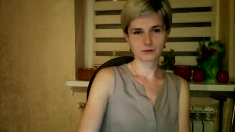Snapshot of beautyksenia chatting on 04-30-26, 08:57 BeautyKsenia online show from 04-30-26, 08:57