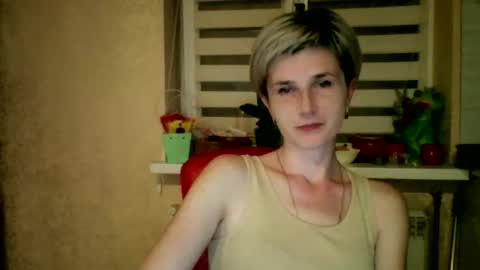 Snapshot of beautyksenia chatting on 05-21-26, 07:21 BeautyKsenia online show from 05-21-26, 07:21