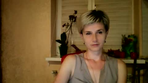 Snapshot of beautyksenia chatting on 05-26-26, 07:54 BeautyKsenia online show from 05-26-26, 07:54