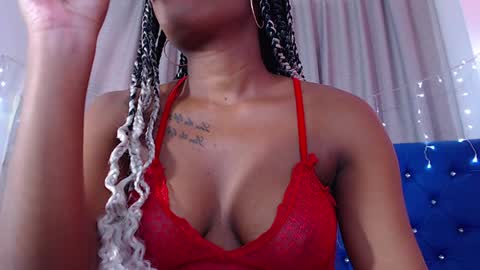Snapshot of beautyyebonyy chatting on 12-30-24, 01:36 Abby online show from 12-30-24, 01:36