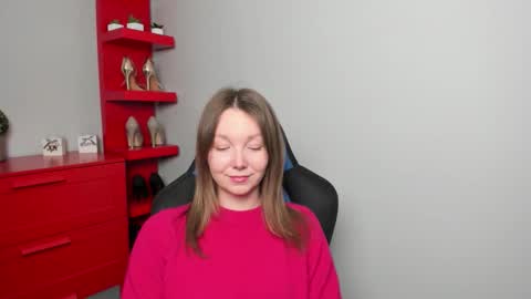 Zoe online show from 10-13-25, 07:08